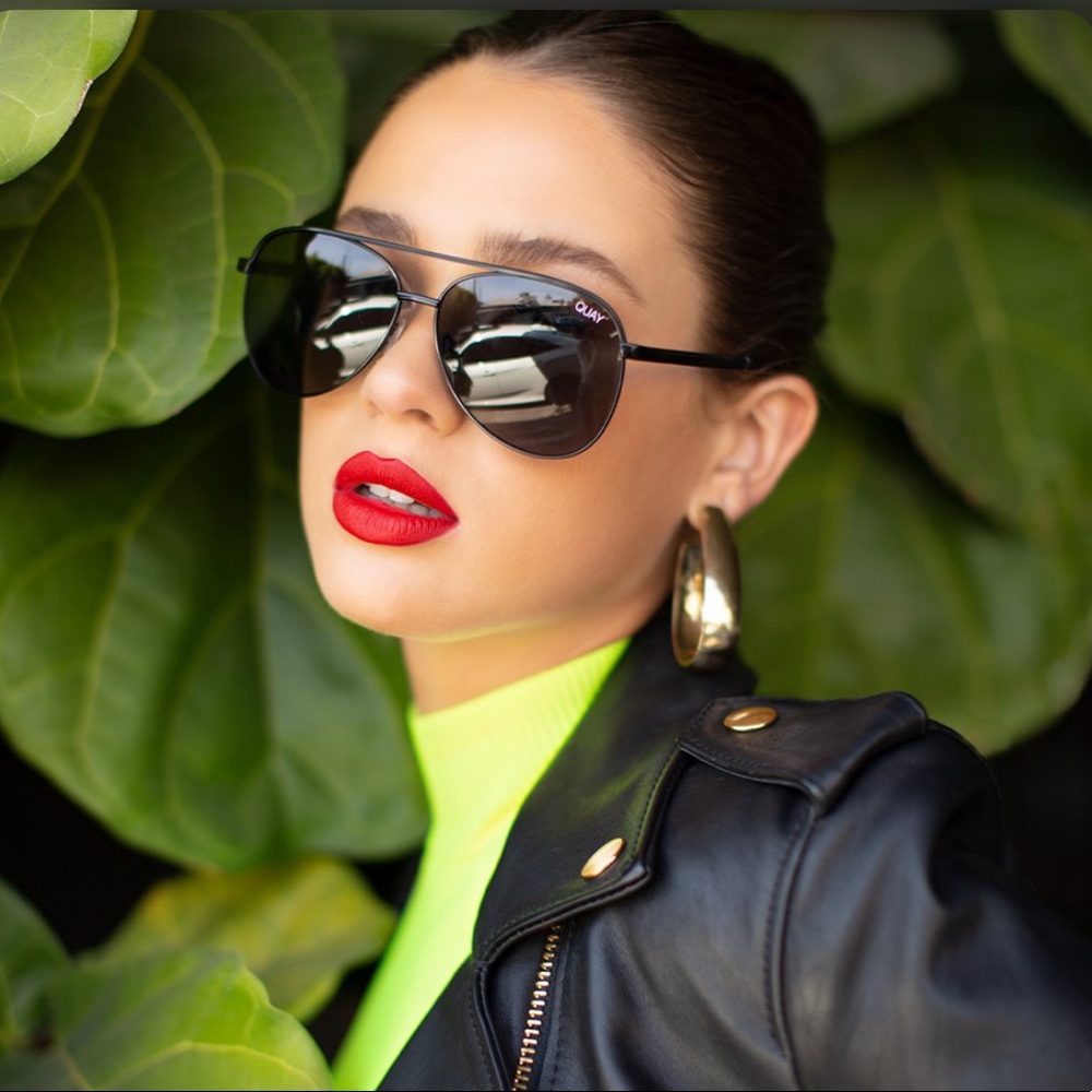 Quay Vivienne Sunglasses